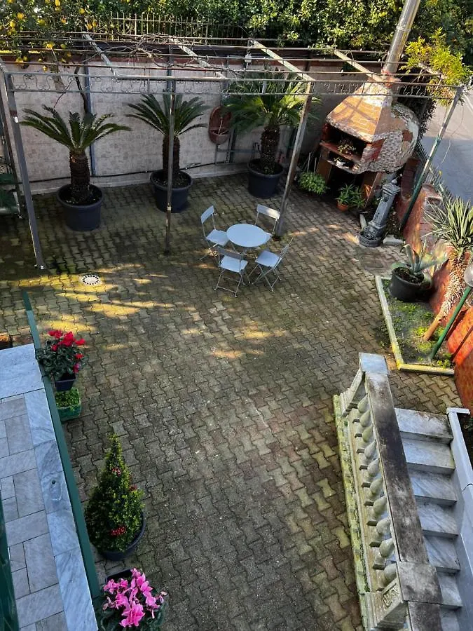 La Casa Del Bosco - Unique Two Floors House With Garden Villa Naples Holiday home