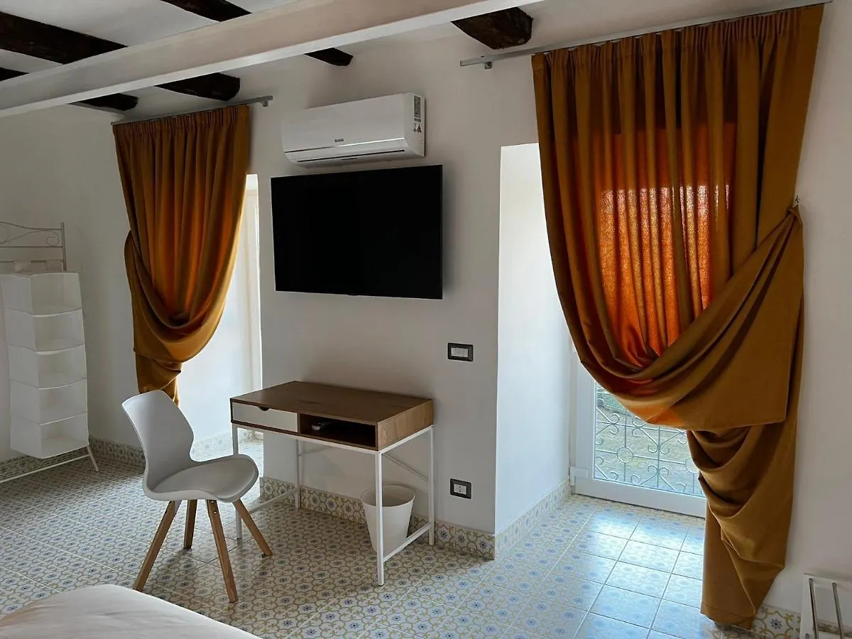 Holiday home La Casa Del Bosco - Unique Two Floors House With Garden Villa Naples